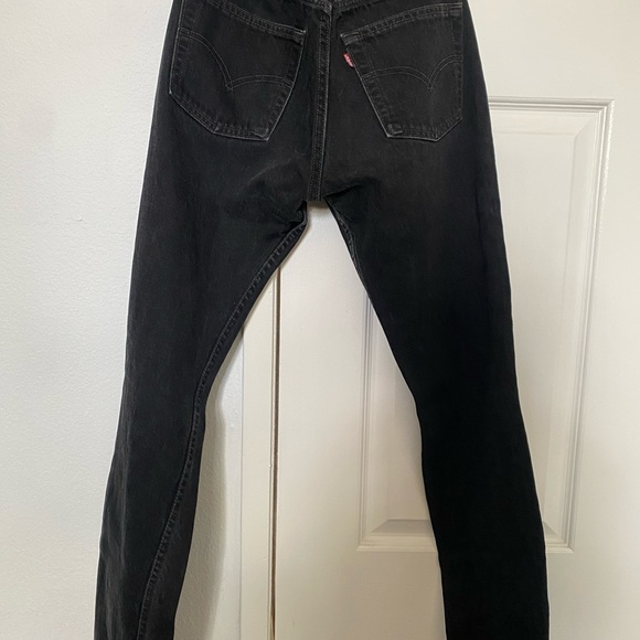 Vintage Levi’s 501s - Picture 3 of 5